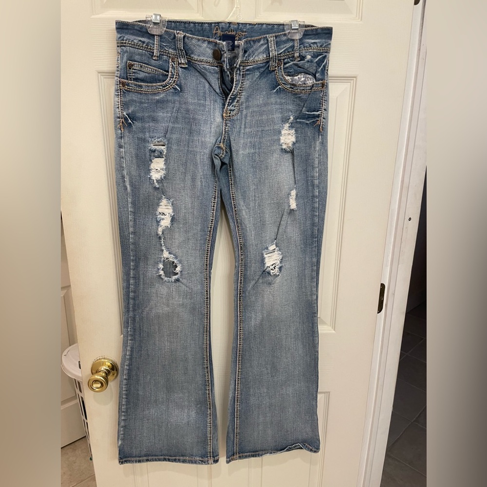 Women Amethyst Jeans Size 11